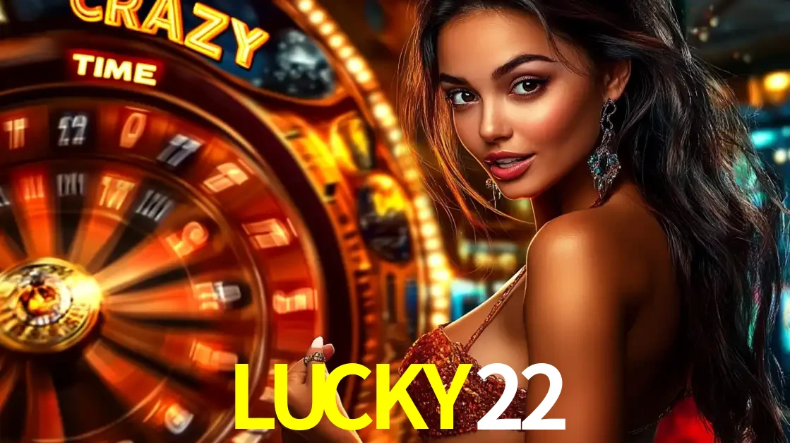 Mulher ao lado da roda de prêmios do jogo de cassino ao vivo Crazy Time, um dos shows de jogos mais emocionantes oferecidos pela plataforma de apostas LUCKY22.